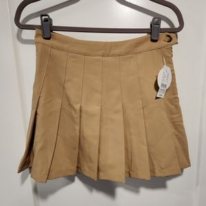 NIA Tan Pleated Skirt with Shorts Medium NWT